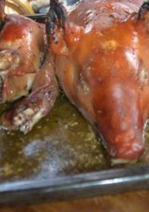 Una foto de Cochinillo al horno
