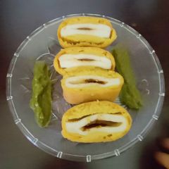 A picture of Paneer pakora.