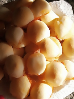 Una foto de Chipitas de almidón ricas y muy económicas fácil y rápido..