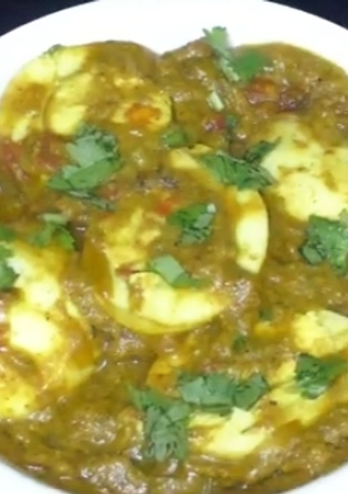 முட்டை கிரேவி(egg gravy recipe in tamil) செய்முறை முக்கிய புகைப்படம்