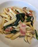 Penne con salsa blanca