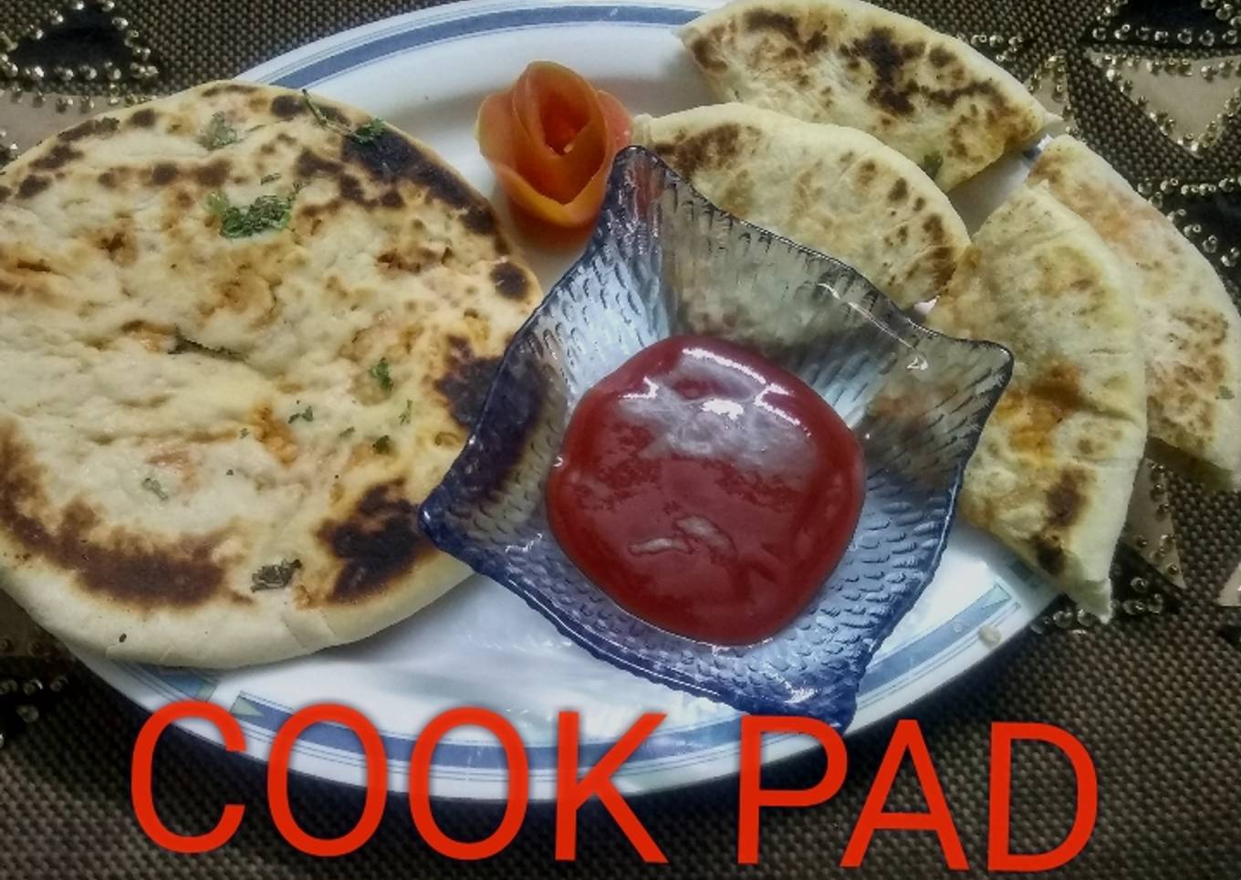 Tandoori chicken Naan
