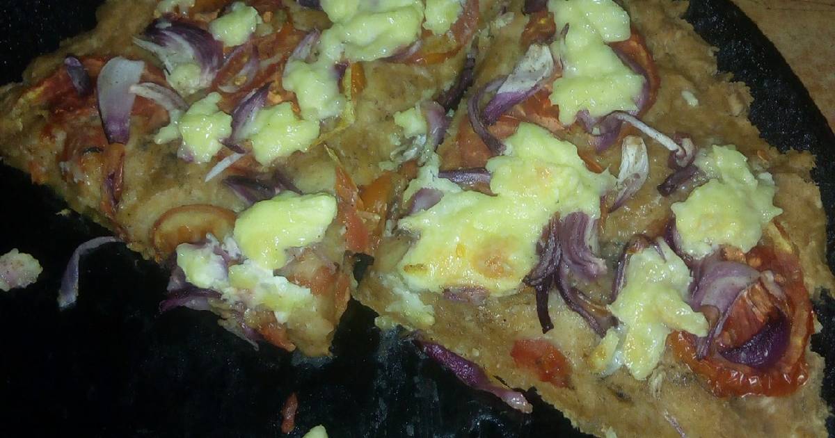 Wood Oven Pizza With Cream Instead Of Cheese Recipe by Grace's Lab Cookpad