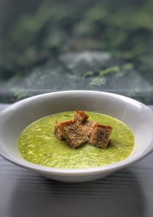 Sajtos brokkolikrémleves 🥦🧀 recept fotója