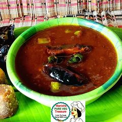 A picture of Onam Sadya Inji Puli.