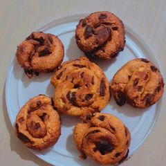 A picture of Bread chakli vada.