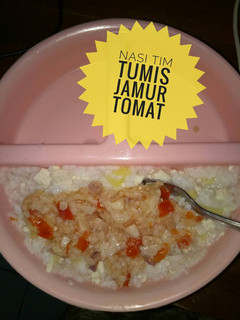Foto resep Mpasi Nasi Tim Tumis Jamur Tomat