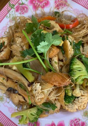 Hình của món Miến xào chay thập cẩm.
