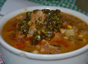 Una foto de Locro Patrio