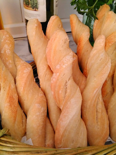 Una foto de Trenzas / Colines de pan