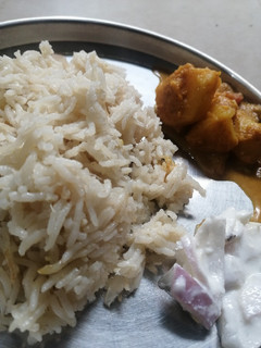 தேங்காய் பால் சாதம் (Thenkaai paal satham recipe in tamil) செய்முறை முக்கிய புகைப்படம்