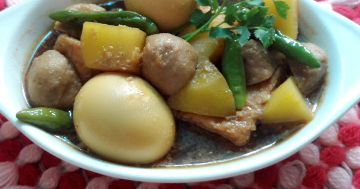 25 Resep Semur Kentang Telur Bakso Enak Dan Mudah Cookpad