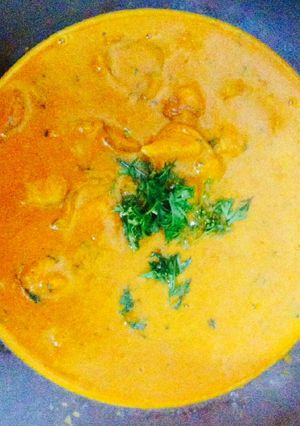 A picture of Soya Makhani.