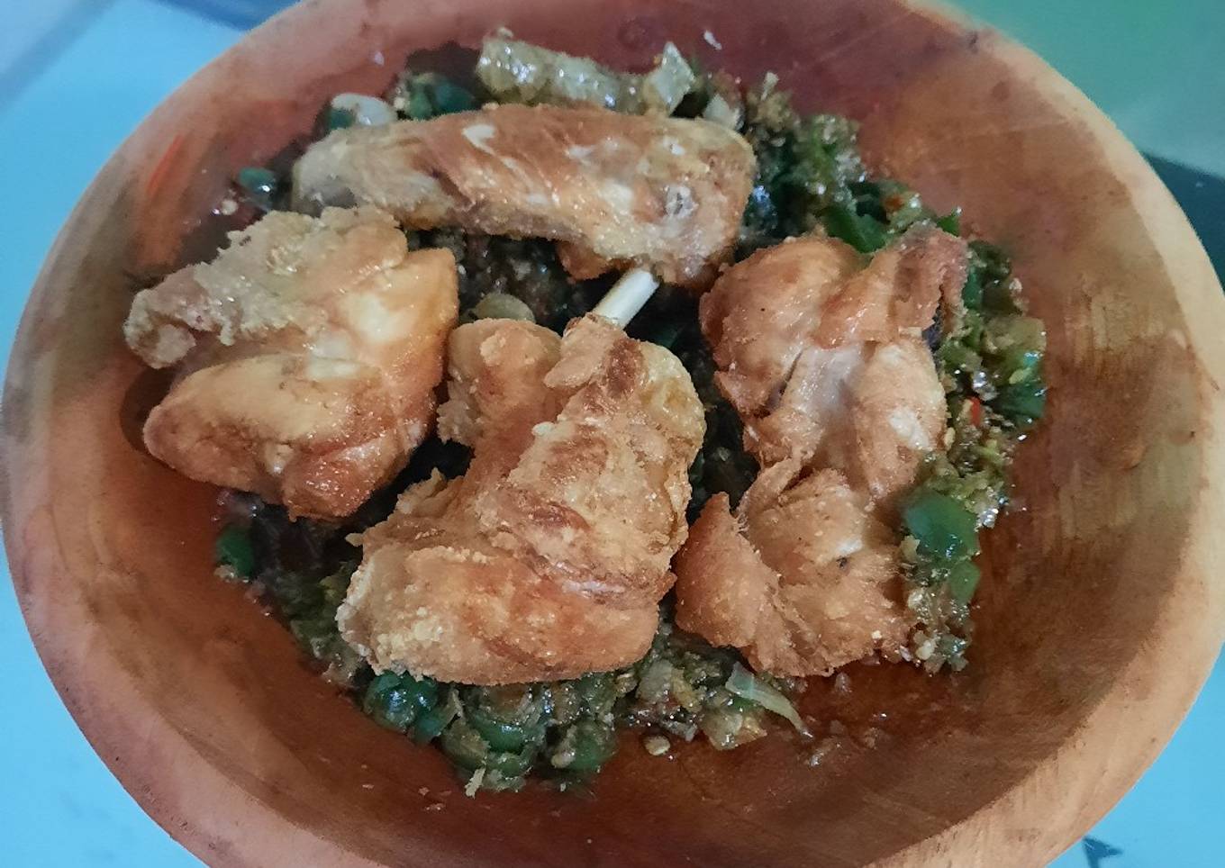 Ayam goreng sambal ijo