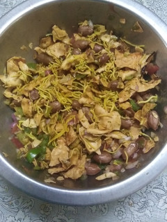 પાપડ ચાટ (Papad Chat Recipe In Gujarati) રેસીપી મુખ્ય ફોટો