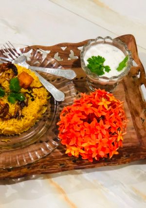 શાહી બીરિયાની(Shahi Biriyani Recipe In Gujarati) રેસીપી મુખ્ય ફોટો