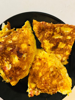 A picture of Breakfast Omelet.