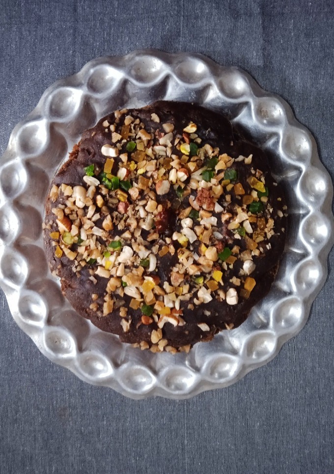 வீட் ஜகரி நட்டி கேக் (Wheat Jaggery Nutty Cake recipe in tamil) செய்முறை முக்கிய புகைப்படம்