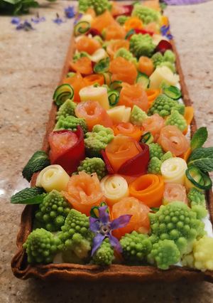 Une photo de Ma tarte artistiquement florale