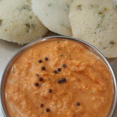 A picture of Peanut -coconut chutney without tempering.