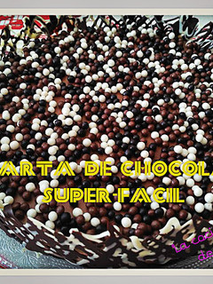 Una foto de Tarta de chocolate super-fácil sin horno