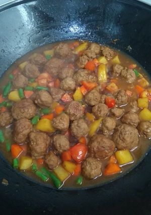 Foto resep Semur Bola-Bola Daging Sapi