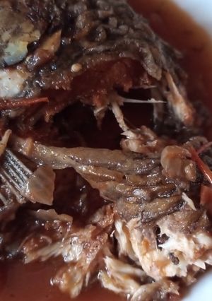 A picture of Fried fish.