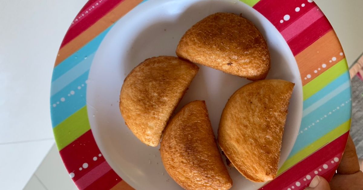 Resep Roti Simple Resep roti simpel 2 bahan rumahan enak dan mudah - Cookpad