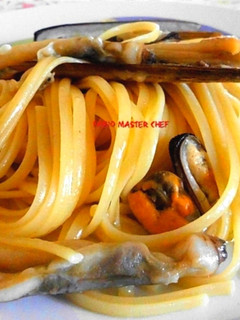 Foto di Linguine con Cannolicchi e Cozze