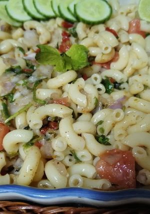 A picture of Macaroni chaat.