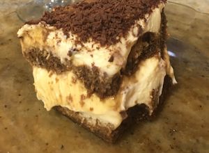Una foto de Tiramisú re fácil con leche condensada