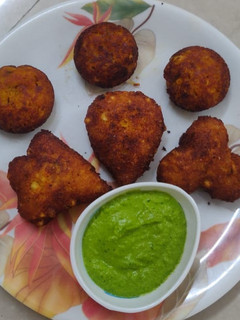ફરાળી કટલેસ(farali cutlet recipe in Gujarati) રેસીપી મુખ્ય ફોટો