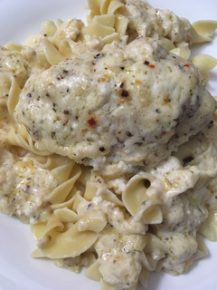 A picture of Crockpot garlic Parmesan chicken.