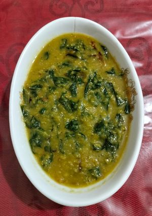 পাট শাকের ডাল রেসিপির প্রধান ছবি
