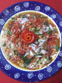 समोसा चाट (Samosa Chaat Recipe in Hindi) रेसिपी मुख्य फोटो