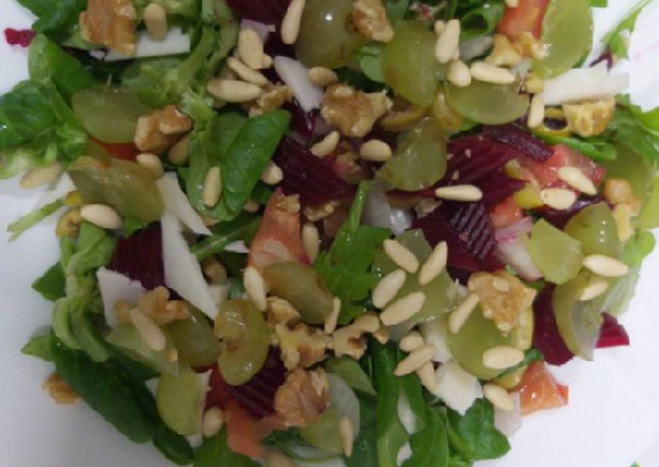 Ensalada de can贸nigos con frutas馃崕馃