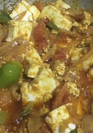 A picture of Ghar da Kadhai paneer 😍.