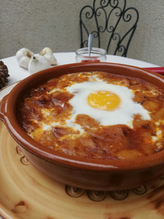 Una foto de Sopa de ajos picante