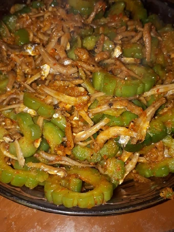 Cara Mudah Membikin Resep Tumis pare teri yang Bikin Ngiler Anti Ribet, Menggugah Selera