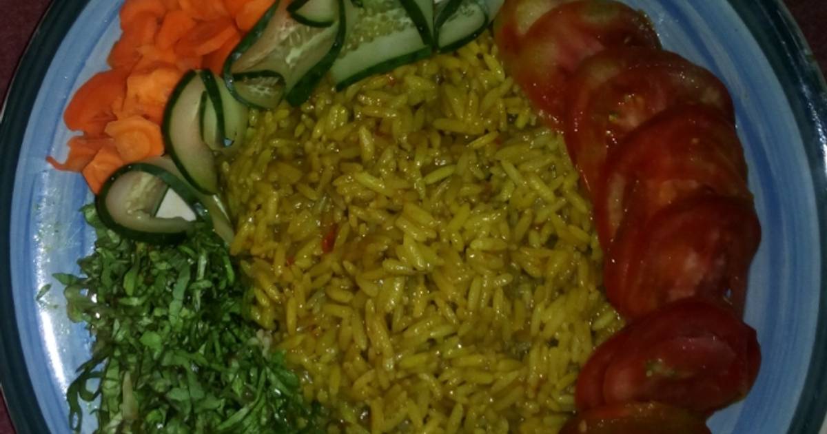 Jollof Rice contest Recipe by Husna kubau Cookpad