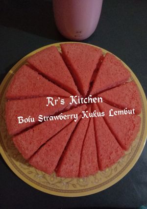Foto resep Bolu Strawberry Kukus Lembut