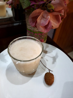 A picture of Leechi juice.