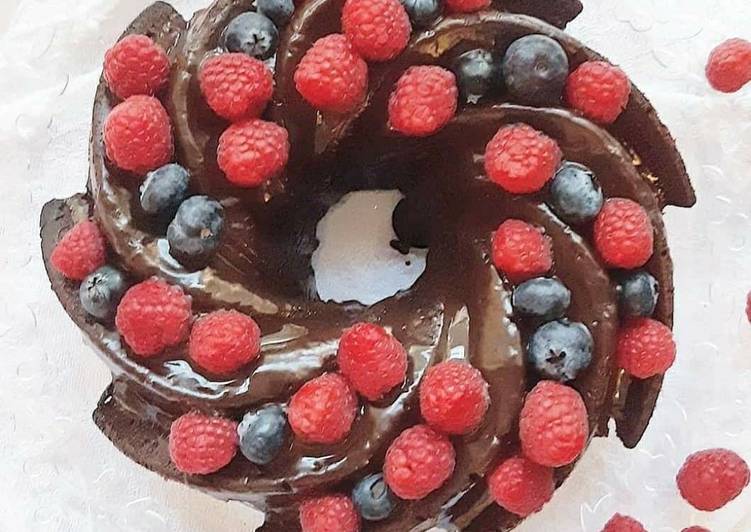 Step-by-Step Guide to Make Qualsiasi sera della settimana Chiffon cake al cioccolato
