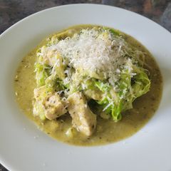 A picture of Creamy Pesto chicken zoodles.