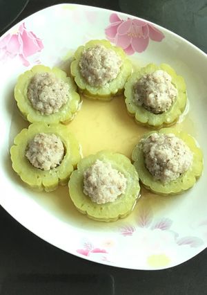 Foto resep Steamed pare isi daging (non halal)