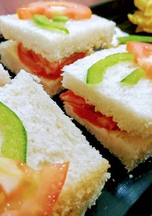 A picture of Tomato Bites.