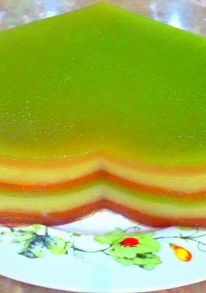 Hình của món Bánh chín tầng mây (bánh da lợn).