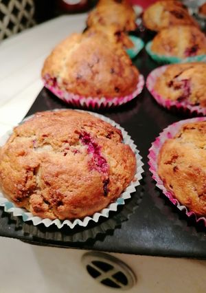 Une photo de Muffins aux framboises et thé "soirée du cap"