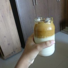 A picture of Coffee dalgona.