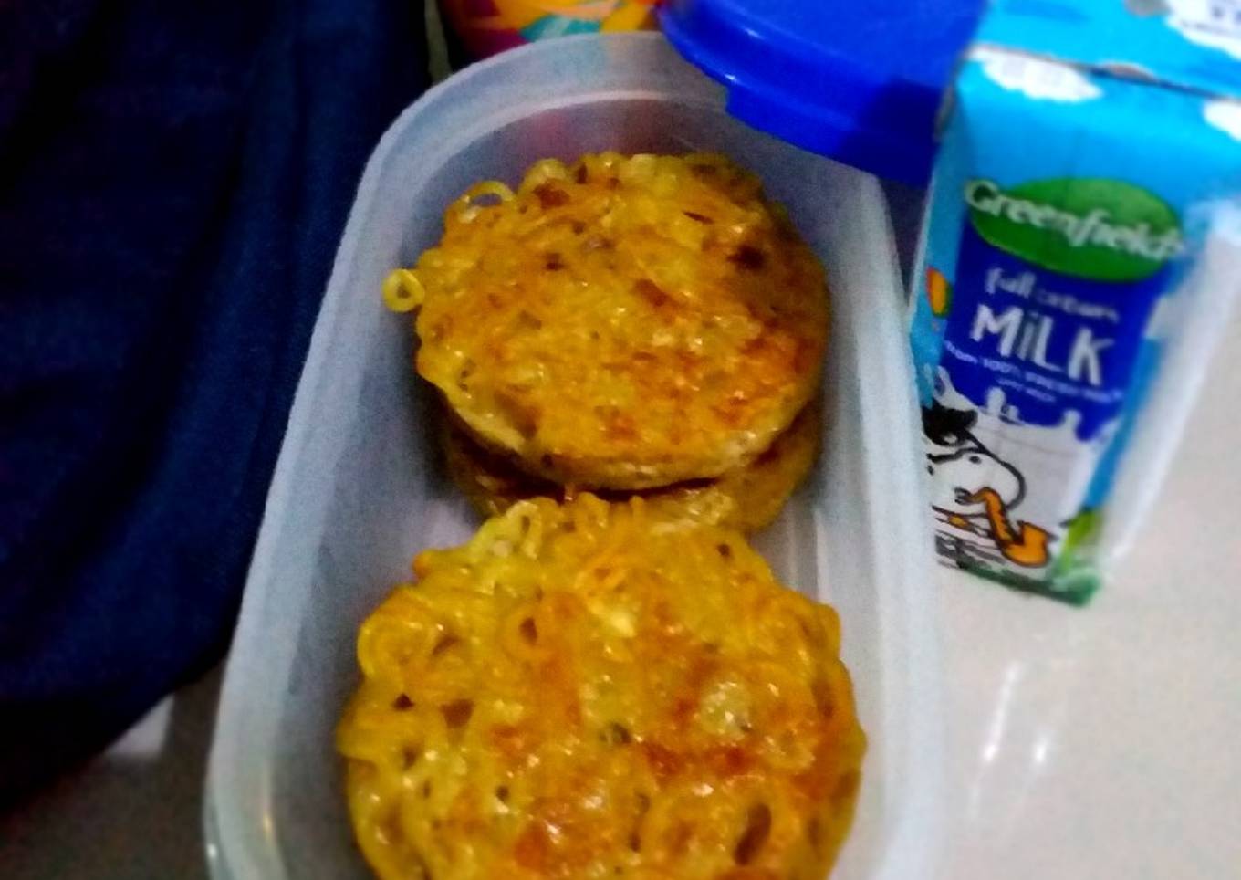 Mie burger
